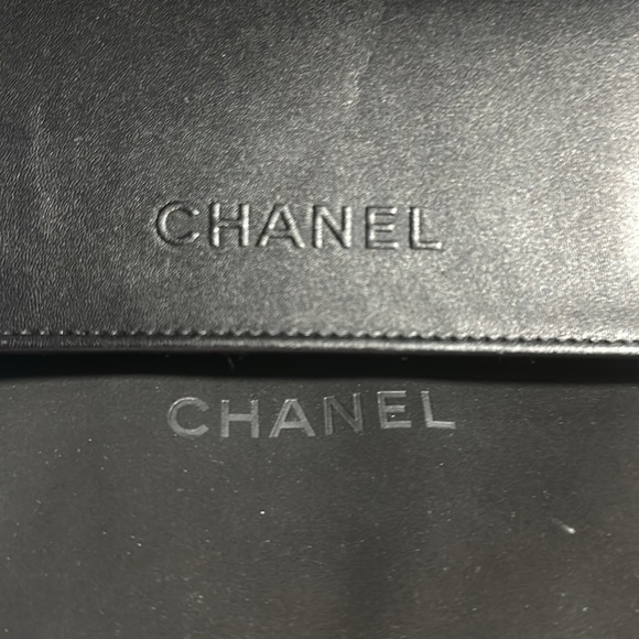 🎄🎄Low Start🎄🎄Chanel sunglasses gently used with pouch, glass case and Sonny’s - Picture 11 of 17